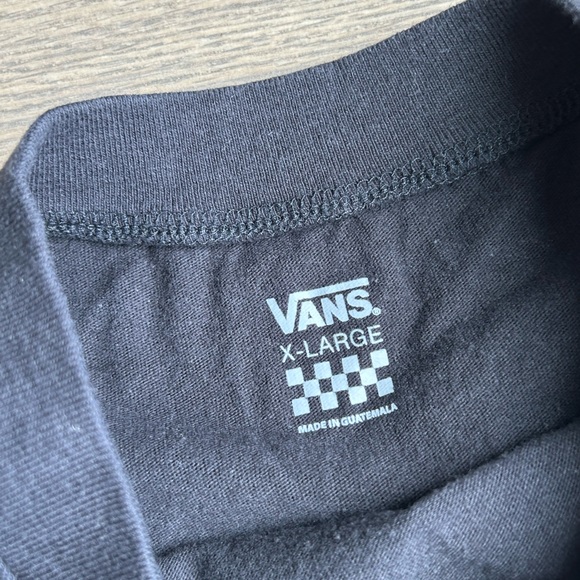 🛹 VANS Black Wolf Graphic Tee - Picture 4 of 4